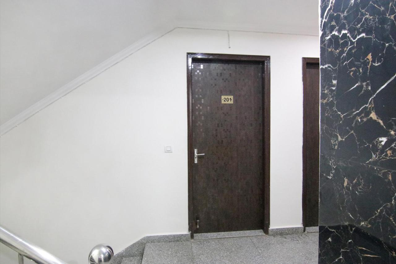 Fabhotel Airport Avalon Near Igi Airport ニューデリー エクステリア 写真